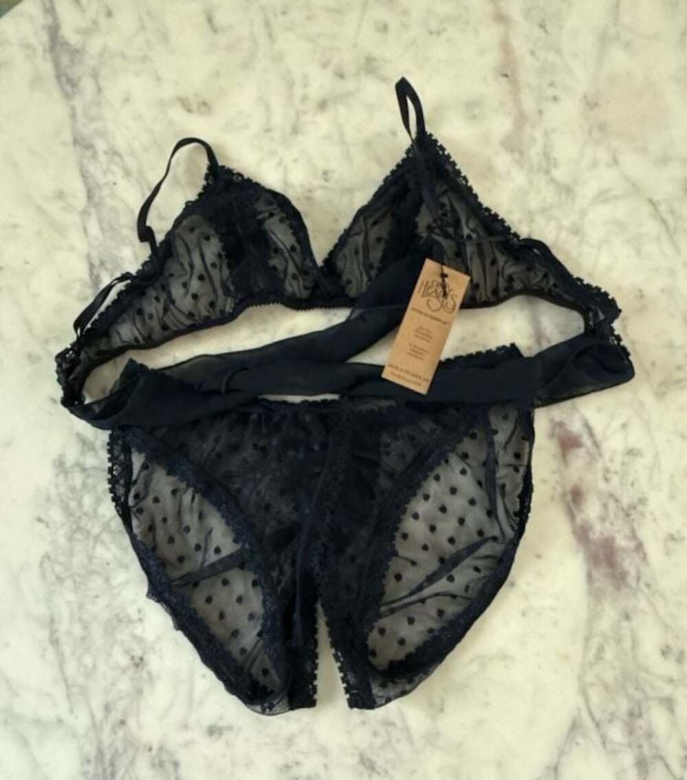Only Hearts NWT Coucou Lola Bralette and Panty Set in Navy Sateen Size S